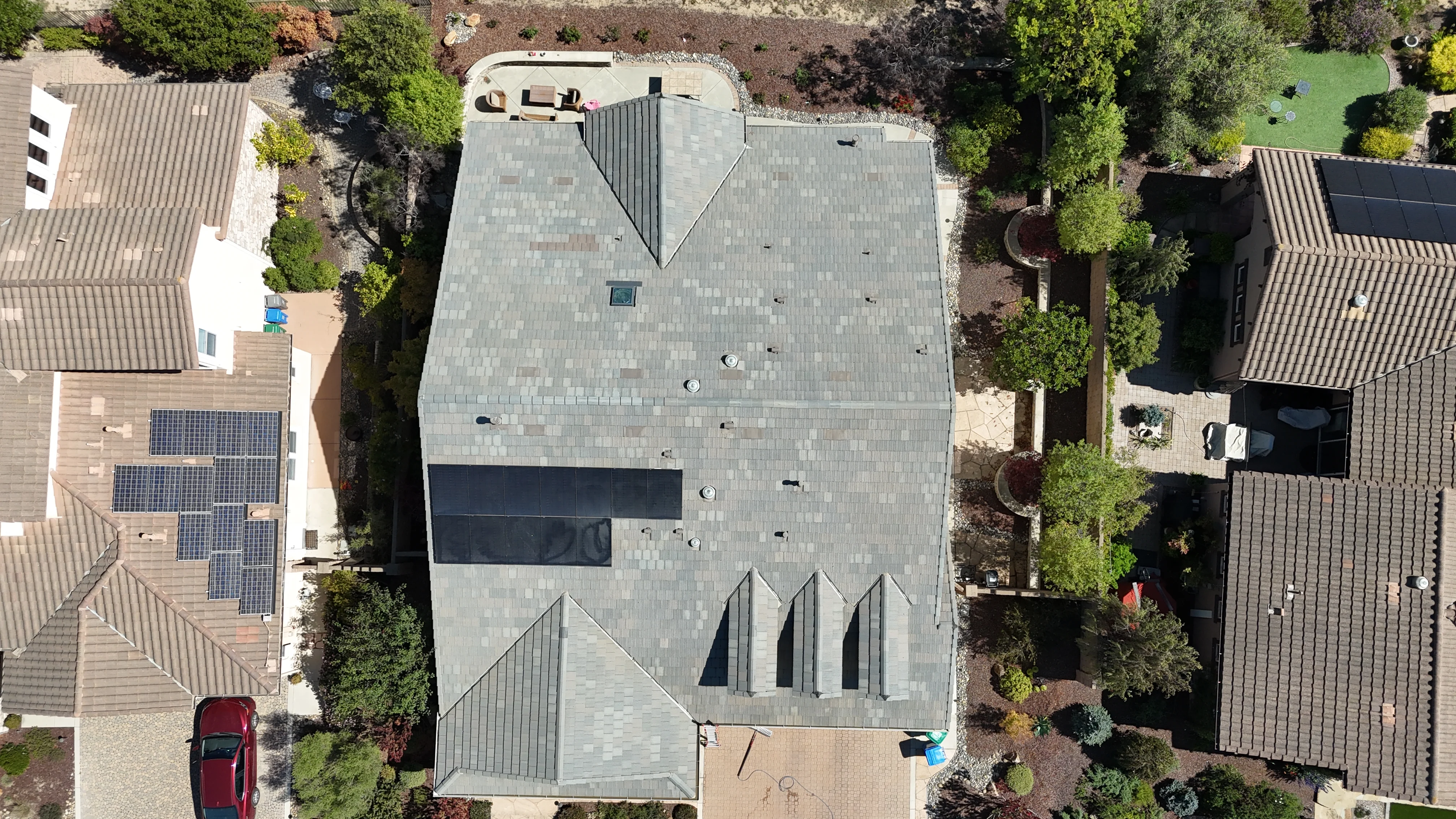 Soft washing exterior cleaning project - professional results